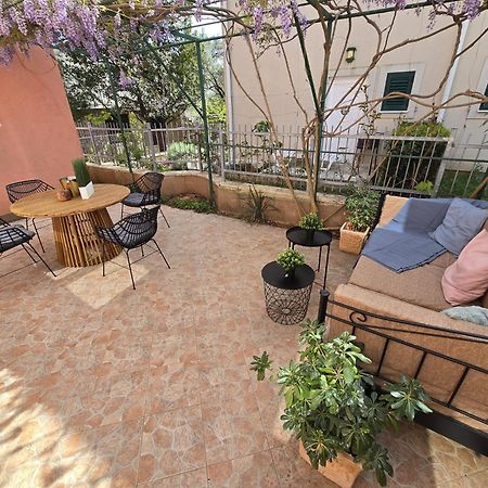 Teras De Vodice Apartment Bagian luar foto